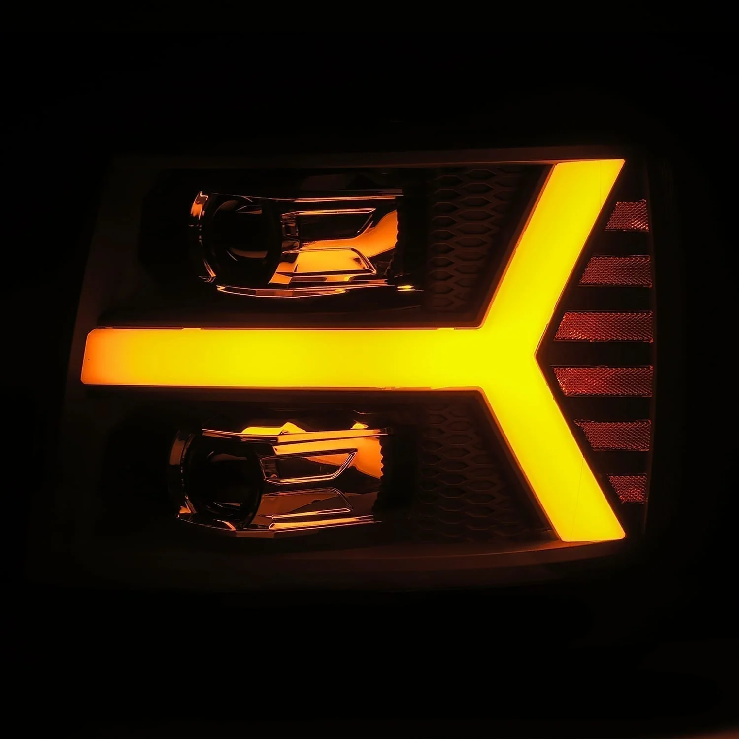 07-13 Chevrolet Silverado PRO-Series Halogen Projector Headlights Black - Image 5