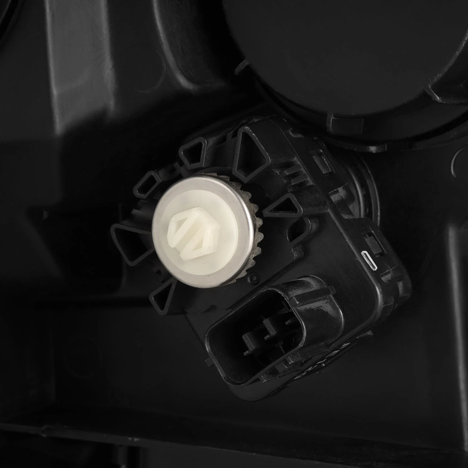 24-26 Toyota Tacoma / 25-26 4Runner LUXX-Series LED Projector Headlights Alpha-Black - Image 8