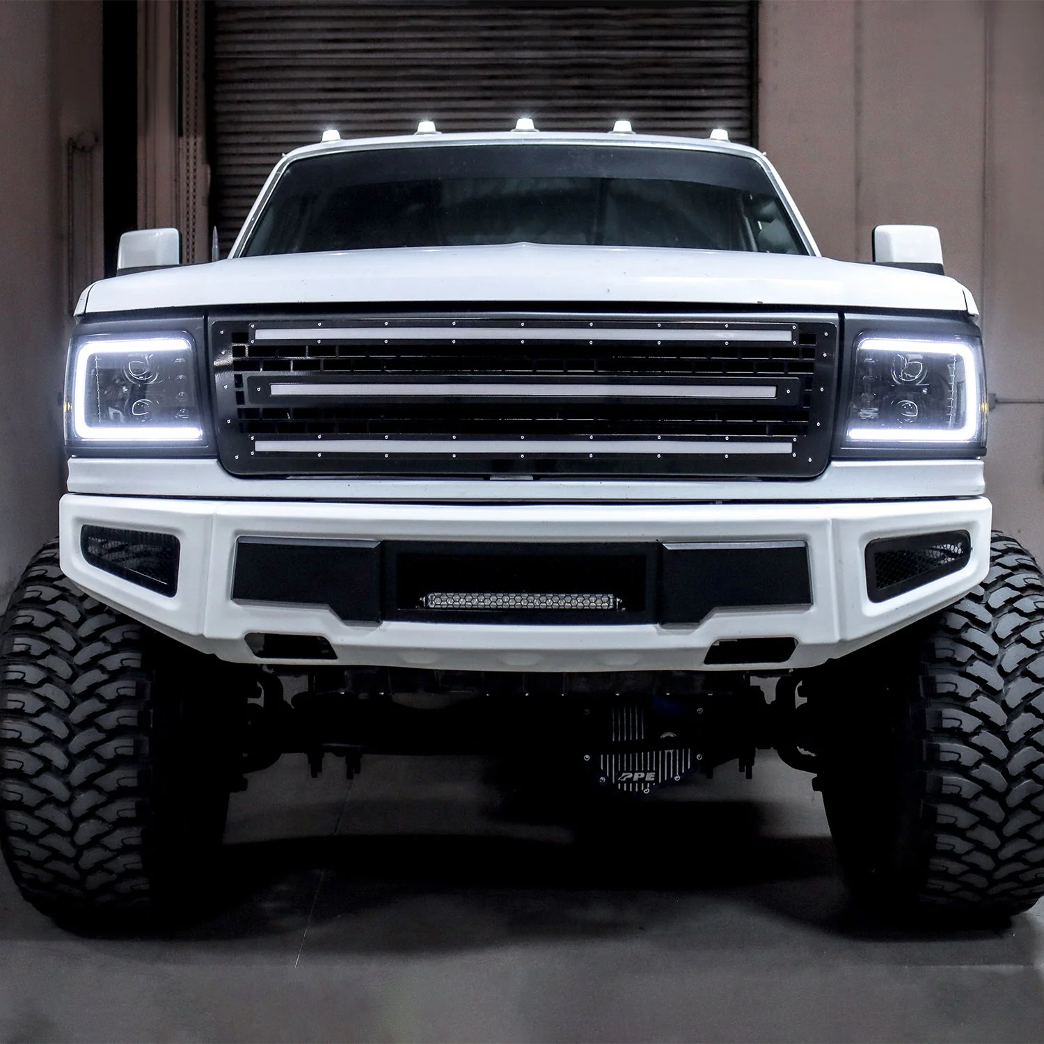 92-96 Ford F-Series/Bronco LUXX-Series LED Projector Headlights Alpha-Black - Image 5